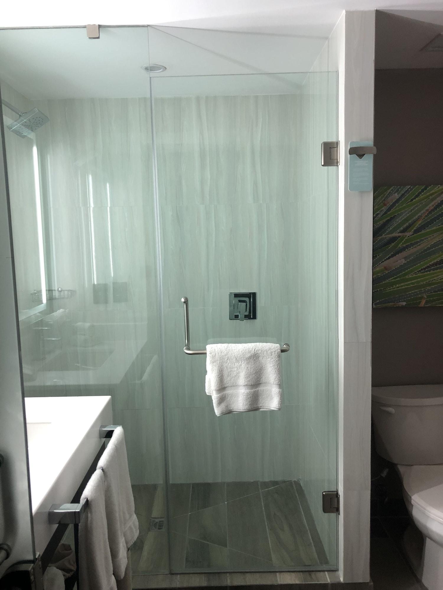 Hilton Garden Inn Саламанка Екстериор снимка