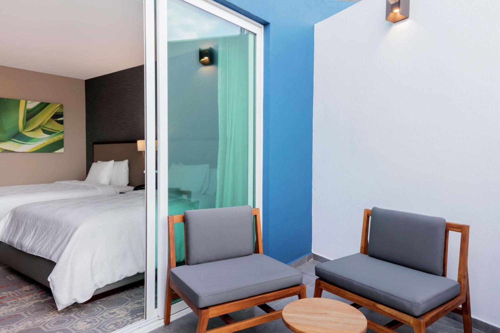 Hilton Garden Inn Саламанка Екстериор снимка