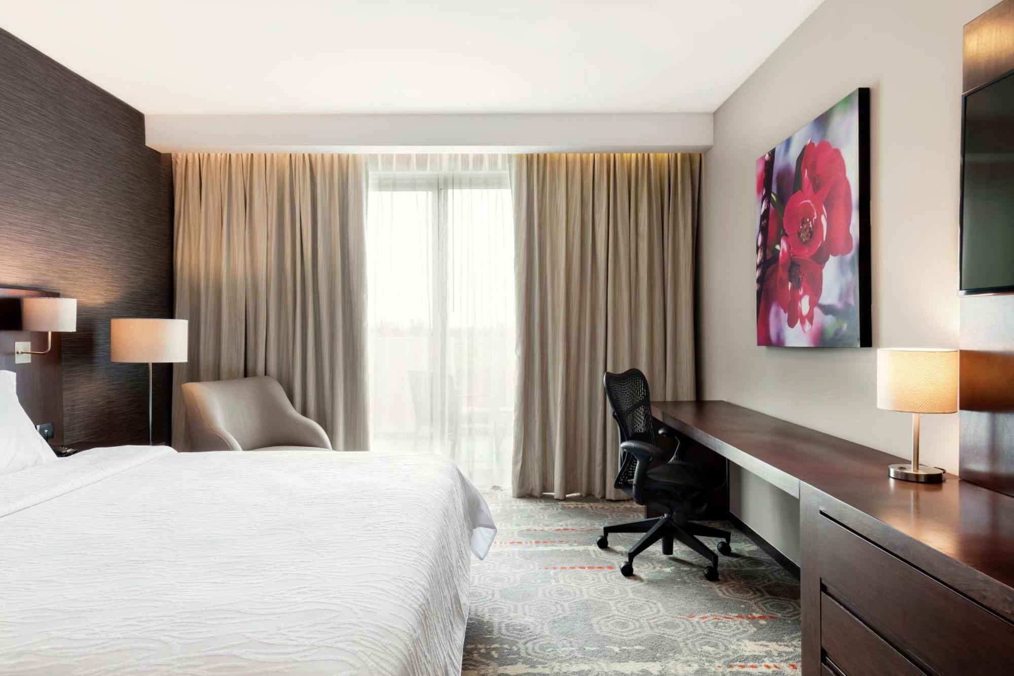 Hilton Garden Inn Саламанка Екстериор снимка